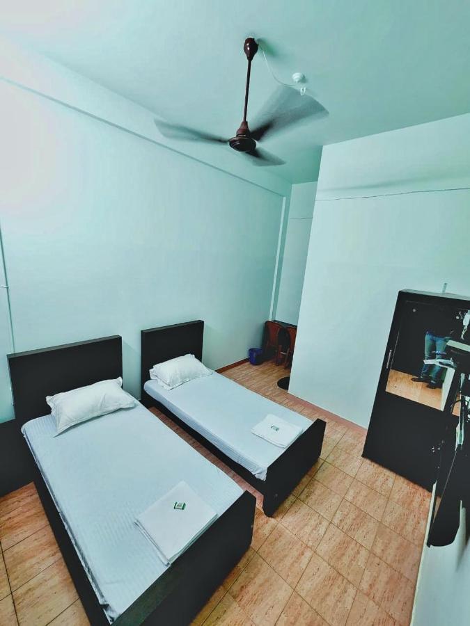 ホテル Apsara Residency Perintalmanna エクステリア 写真